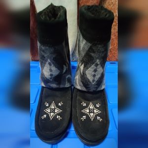 Manitobah Mukluks Women's Tribal Mid-Calf Boots L10M8